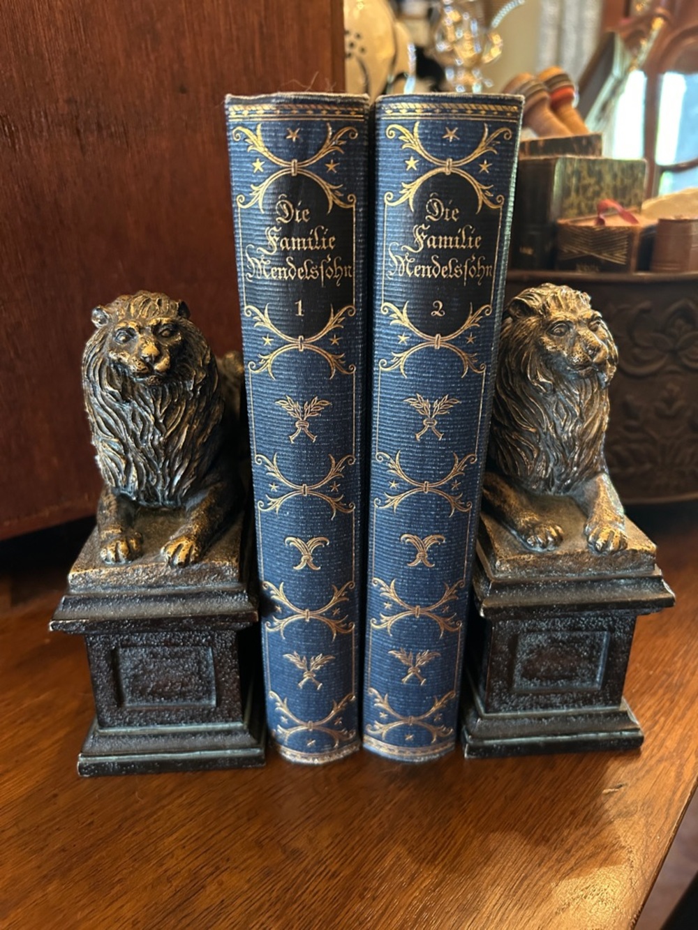 Pair of Borghese Style Vintage Gold Gilt Lion Bookends - Picture 3 of 9